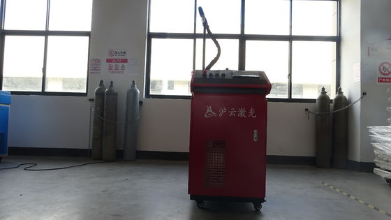 آلة قطع ليزر محمولة SMC 1000W 1500W 2000W 3000W حاوية ليزر الألياف المحمولة