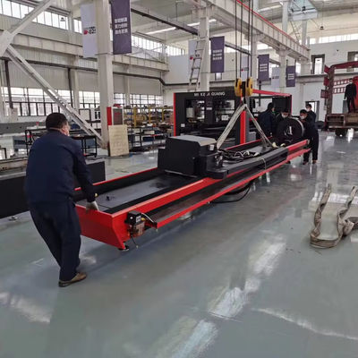 آلة قطع الأنابيب المعدنية مع التحكم في CNC والاستهلاك