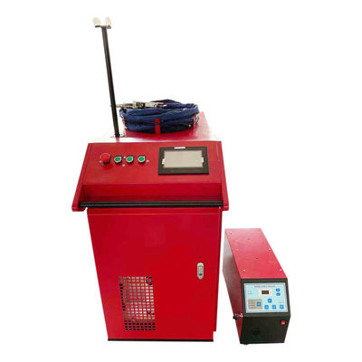 آلة لحام الليزر المصدر الليزر الألياف 1500W / 3000W للدقة العالية