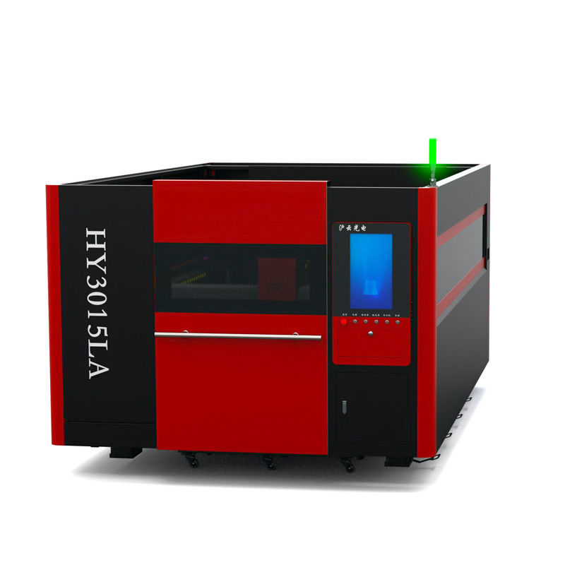 آلة قطع ليزر الألياف 1300 ملم لمصنع التصنيع CNC الخشبية المغلقة